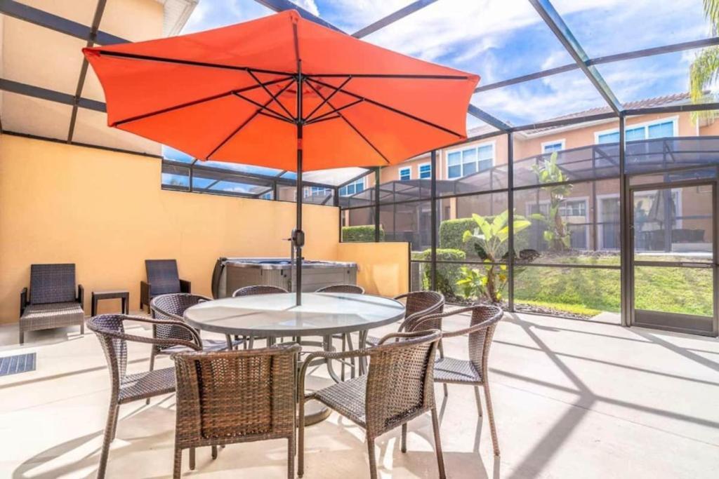 Private Spa Townhome At Regal Oaks Resort Орландо Экстерьер фото